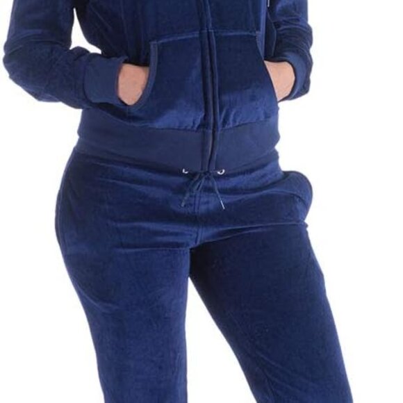 Comfort-Focused Navy Velour Tracksuit Set - Complete Activewear Ensemble